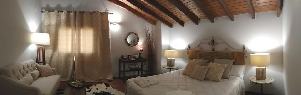 Pensjonat La Casona De Valfrio- Adults Only Collado  Zewnętrze zdjęcie